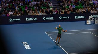 ΣΙΔΕΝΟΡ:  Όταν η Δύναμη του Χάλυβα Συναντά τη Δύναμη του Τένις